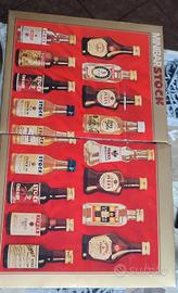 Bottigliette minibar Minion marca Stock