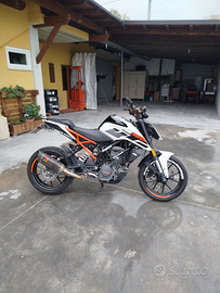 KTM Duke 125 2019