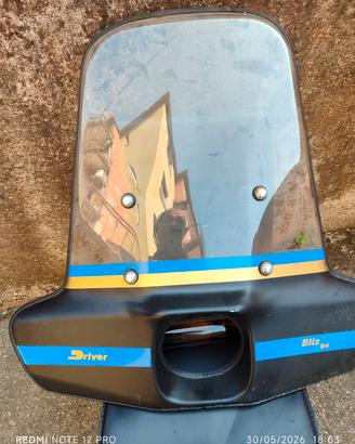 riparo vento scooter 