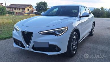 Stelvio 2.2 TD 190 CV Q4 AT8 Business anno 2022