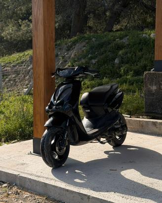 Yamaha Neo's proto. Aerox