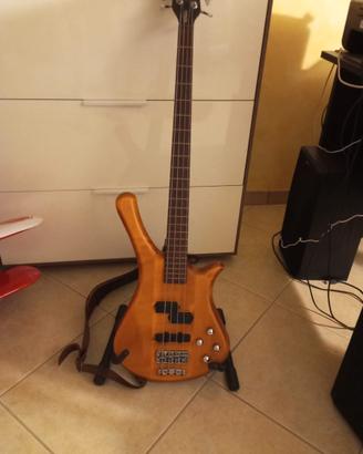 Basso Warwick