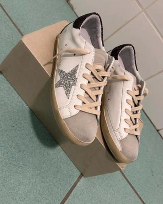 Golden Goose Sneakers Unisex Taglia 43 Nuove
