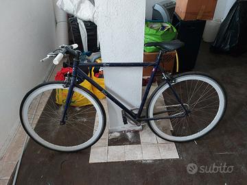 bici alta baci Perugina 