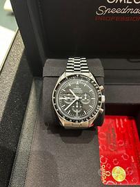 Omega Speedmaster  Moonwatch