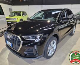 AUDI Q3 45 TFSI quattro S tronic Business IN ARR