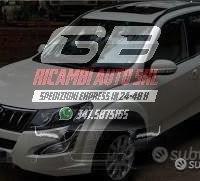 Mahindra XUV500 2017 PER RICAMBI c1868