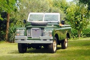 Land 88 Defender 7 Posti ASI