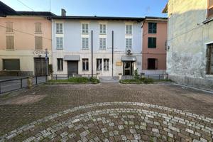 5 LOCALI A CALVISANO