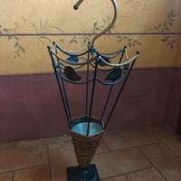 Portaombrelli in ferro battuto