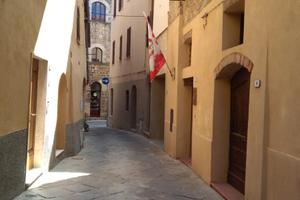 Appartamento centro storico Chiusi (SI)