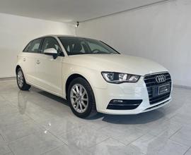 Audi a3 sportback 1.6 tdi 105 cv young