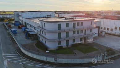 Capannone di 4617mq a Volta Mantovana