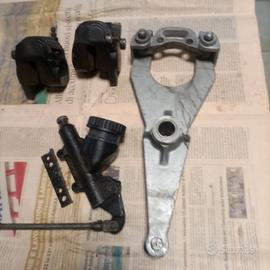 KIT trasformazione TRE Pinze freno per Moto 