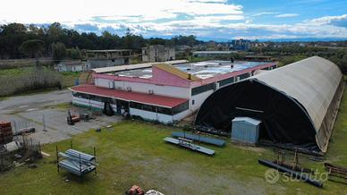 Capannoni e terreno adiacente 2ettari - Villapiana