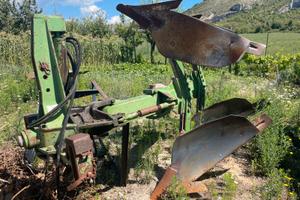 Aratro viviani reversibile