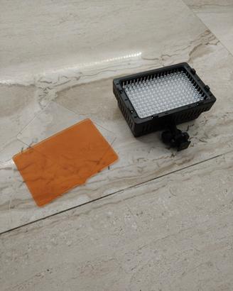 Faretto Luce LED Video NEEWER CN-160 per Reflex
