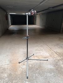 Supporto per riparazione biciclette 