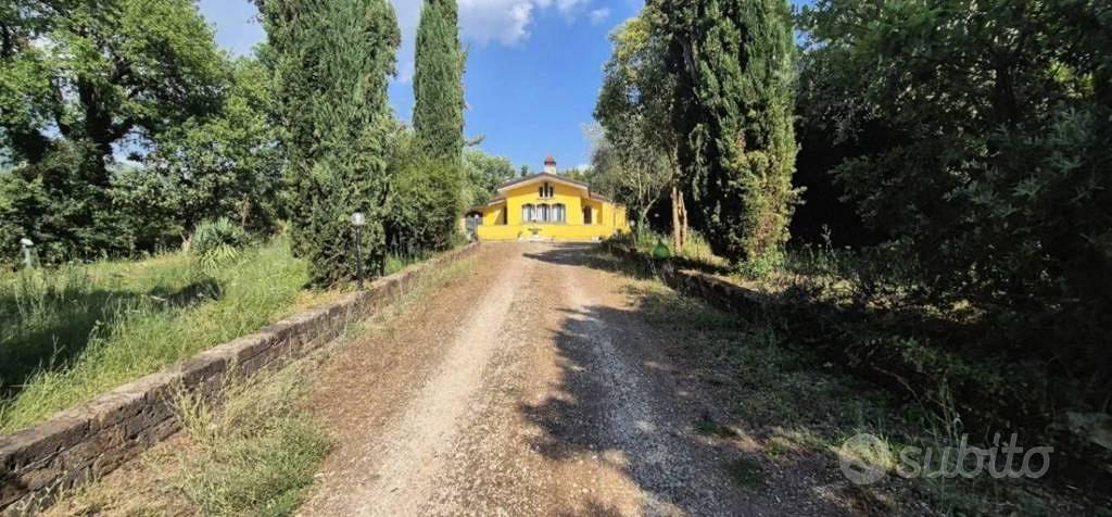 Immobile in asta di 860 m² a Tufo - Vista 2