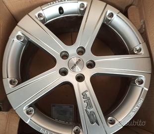 Cerchi in lega 17" foratura 4 x 100 con pneumatic