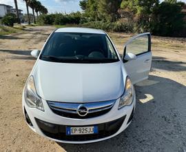 Opel Corsa 1.2 GPL BLACK FRIDAY