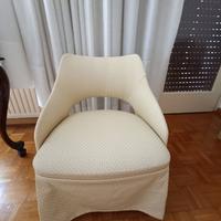 DUE POLTRONCINE BIANCHE