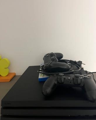 Play Station 4 PRO