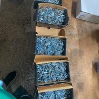 Set tasselli acciaio Blinky 8mm 800pz