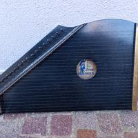 Cetra Zither la cetra magica 25'.  