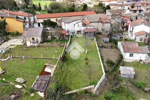 CASA SEMINDIPENDENTE A CERVINARA