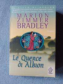 Marion Zimmer Bradley
- Le querce di Albion