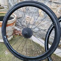 ruote strada dt swiss pro dicut 1100 carbonio 