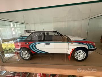 Collezzione di auto e moto