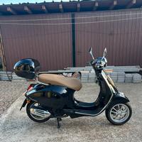 Vespa Primavera 125