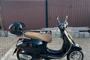 Vespa Primavera 125