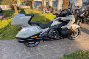 Honda Gold Wing 1800 DCT TOUR