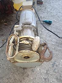 Montacarichi elevatore professionale Beta