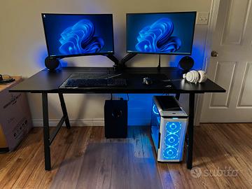 Scrivania e cassettiera Ikea gaming