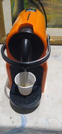 macchina caffè Nespresso inissia