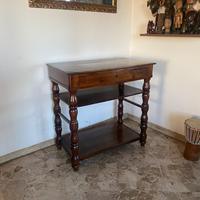 Mobiletto antico in legno massello con cassetto
