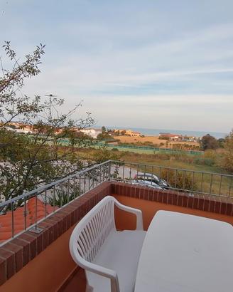 Vista mare, moderno app 5 posti letto,