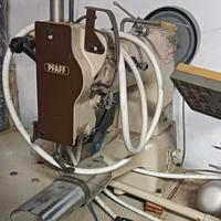 Macchina da cucire industriale PFAFF
