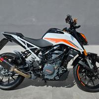 KTM 390 Duke - 2022