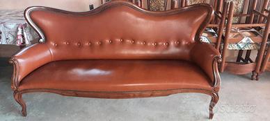 Divano vintage in legno 
