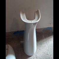 Lavandino e porta lavandino. Serie IDEA