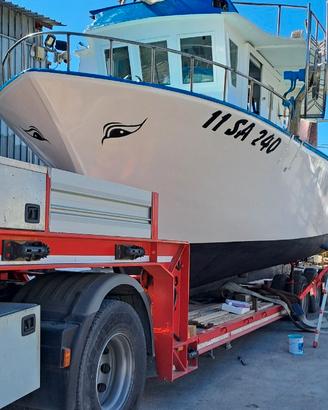 Barca da pesca con licenza