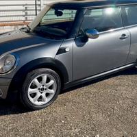 MINI COOPER D 1.6