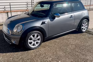 MINI COOPER D 1.6
