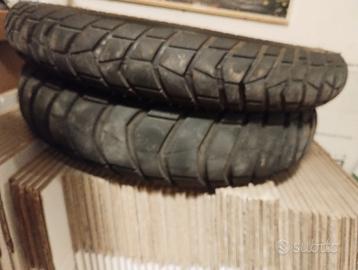 Metzeler karoo street ant 90/90 r21  post150/70 18