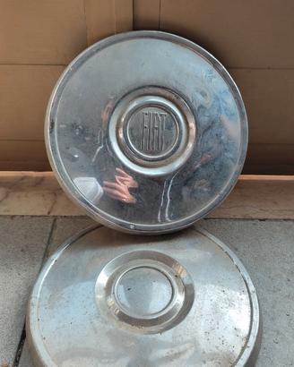 Coppia coppe ruota / borchie cromate FIAT d'epoca